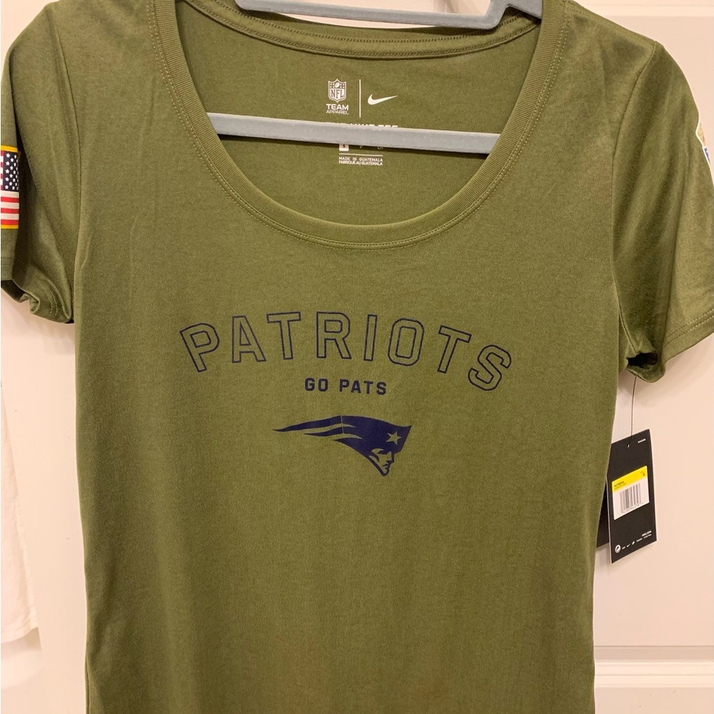 Nike Dri-Fit women t-shirt, small size